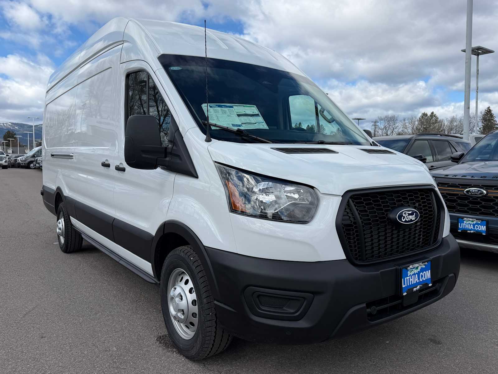 Thumbnail: 2026 Ford Transit Series - 4