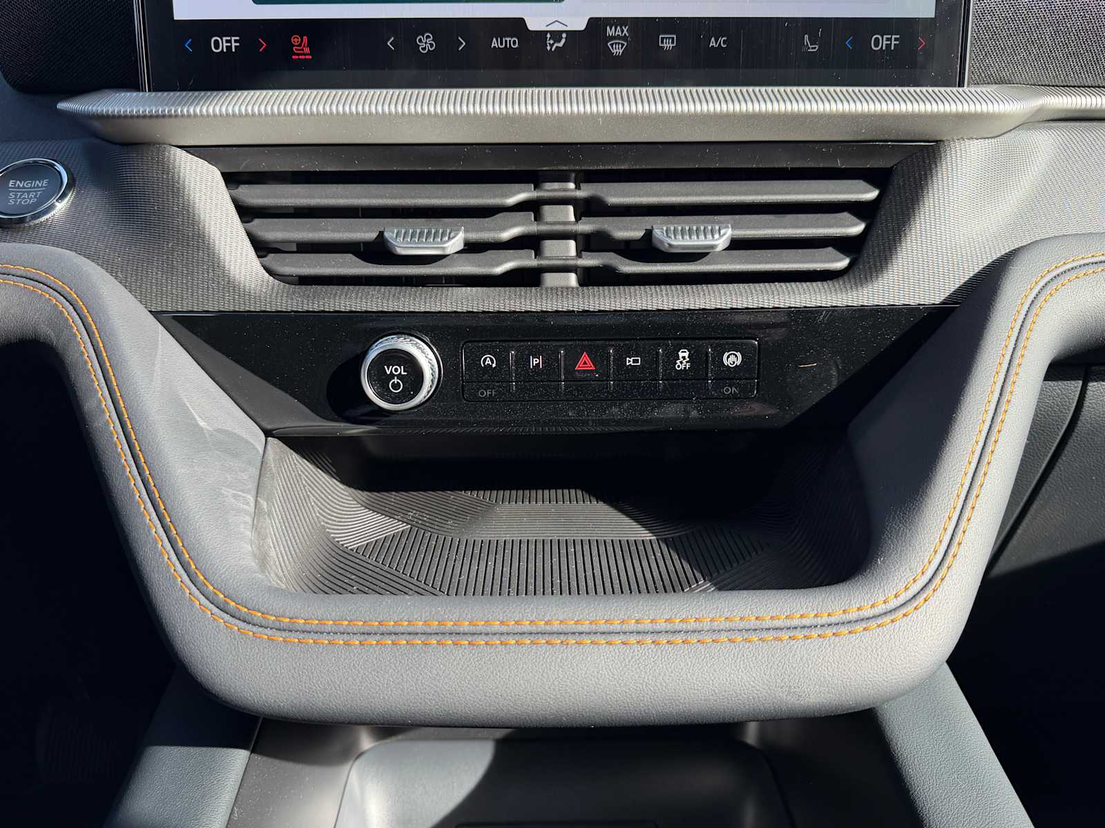 Thumbnail: 2026 Ford Explorer - 17