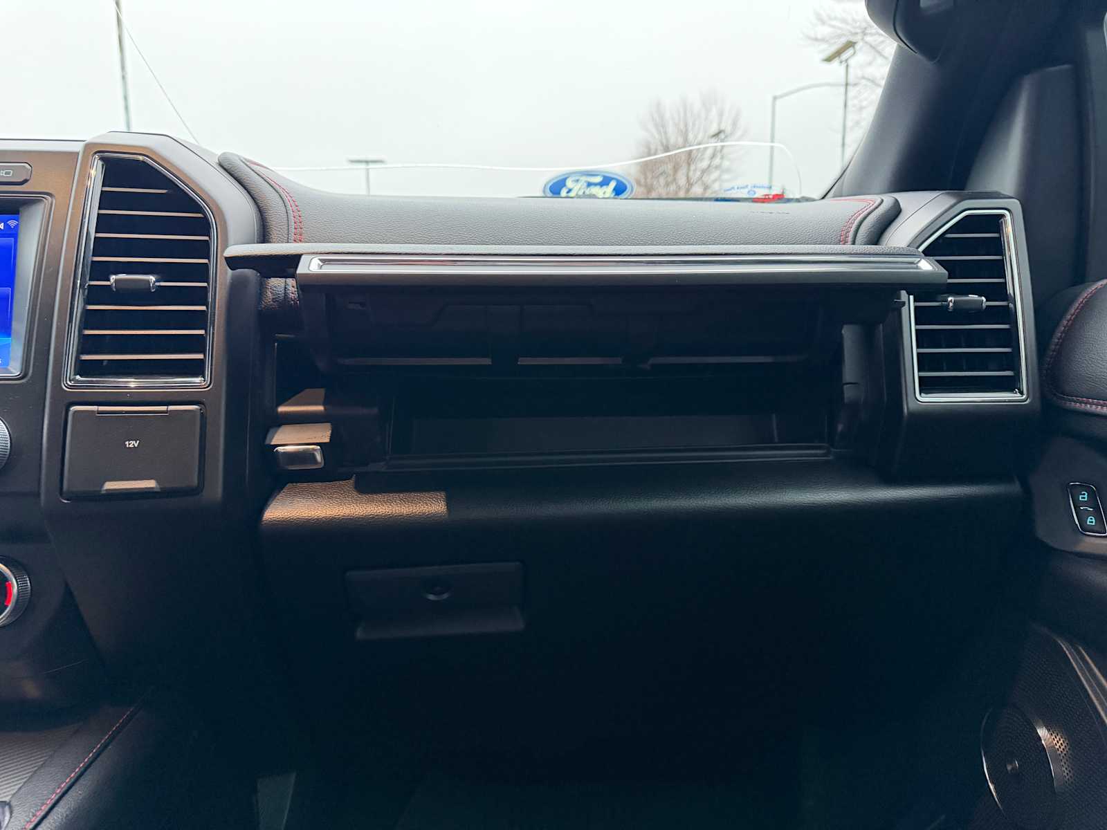 Thumbnail: 2021 Ford Expedition - 25