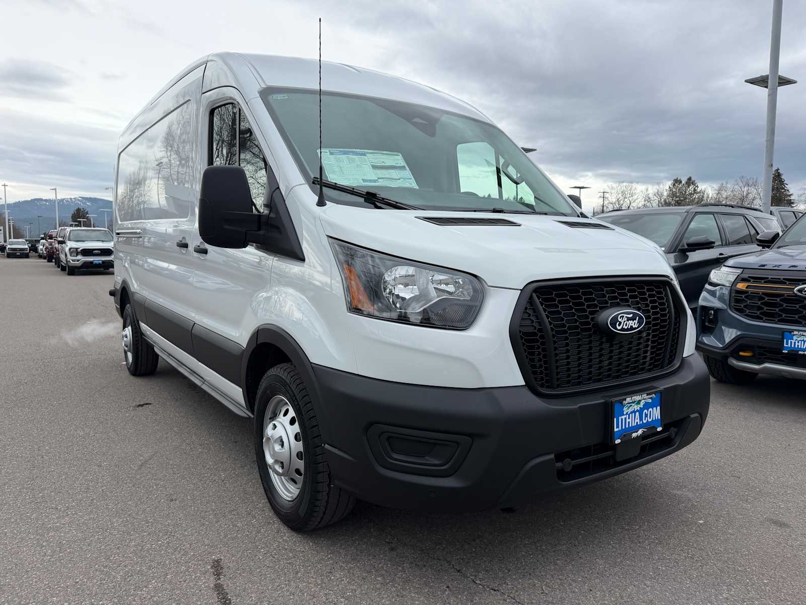 Thumbnail: 2026 Ford Transit Series - 4