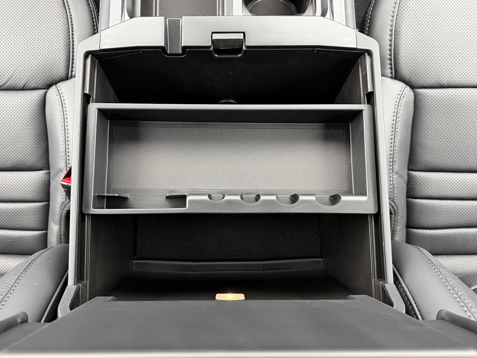 Thumbnail: 2026 Ford F-250 - 26