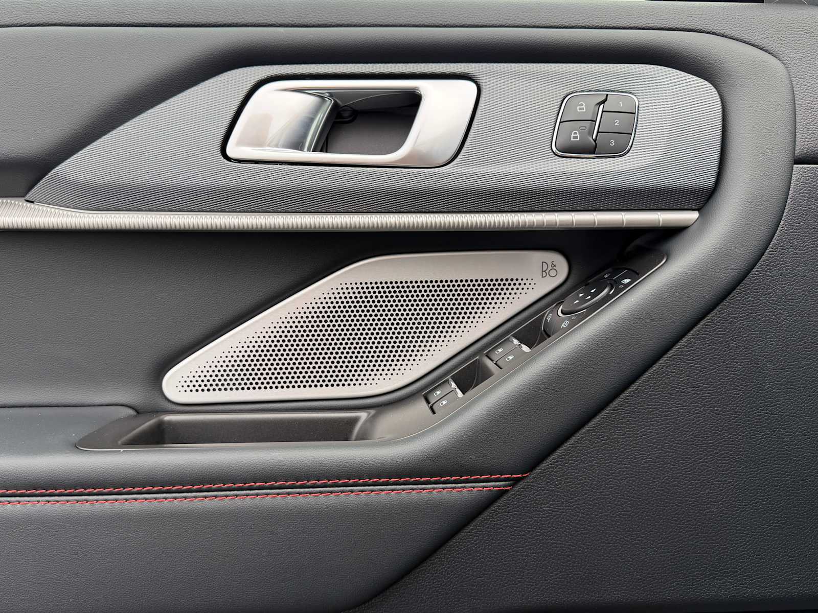 Thumbnail: 2026 Ford Explorer - 11