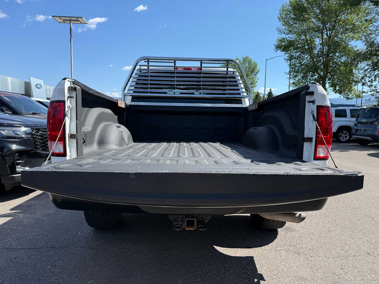 Thumbnail: 2019 RAM 1500 Classic - 9