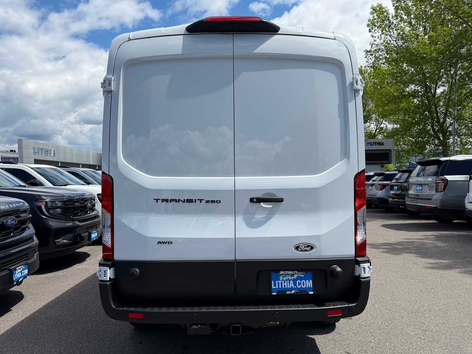 Thumbnail: 2026 Ford Transit Series - 8