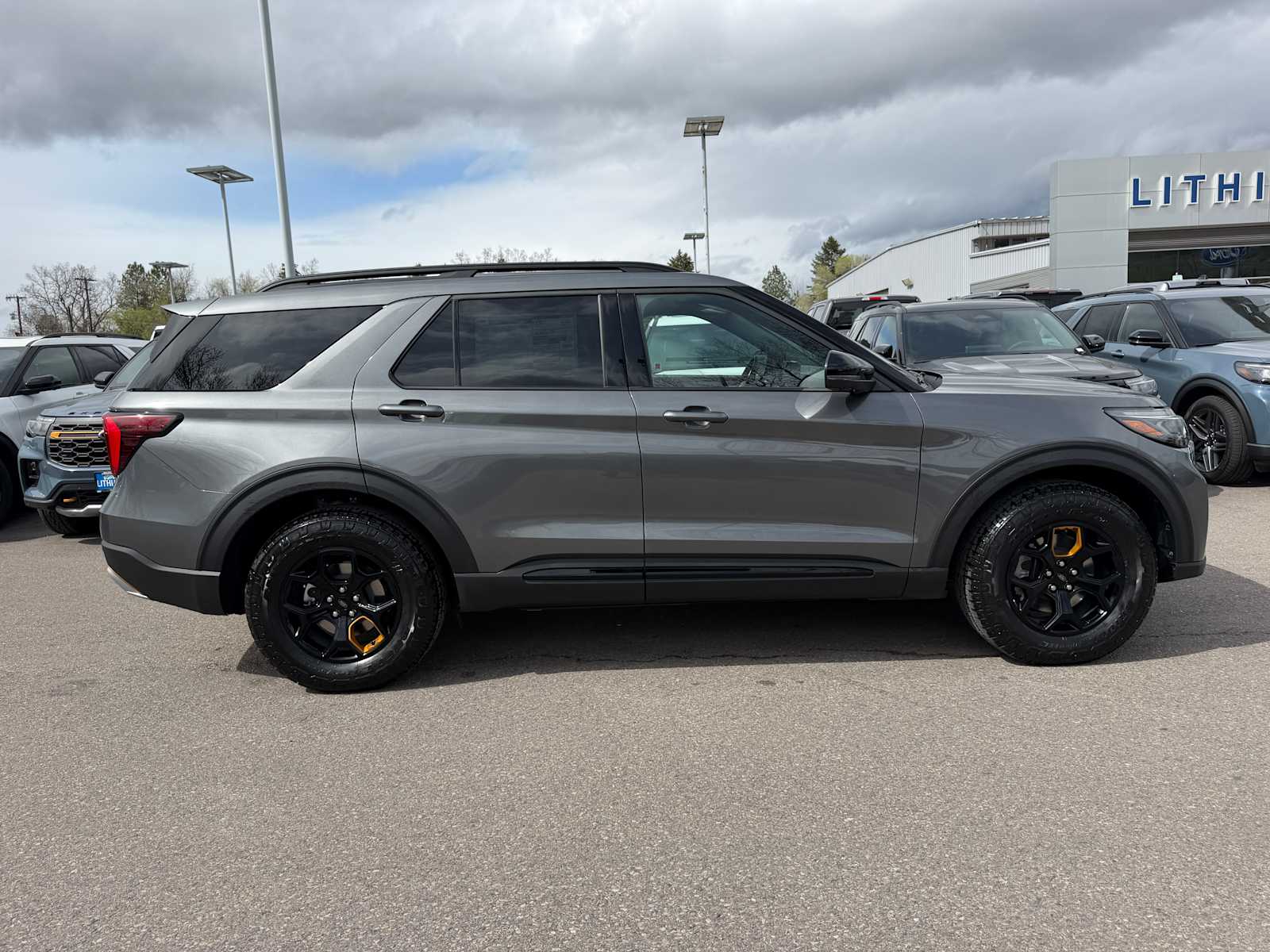 Thumbnail: 2026 Ford Explorer - 6