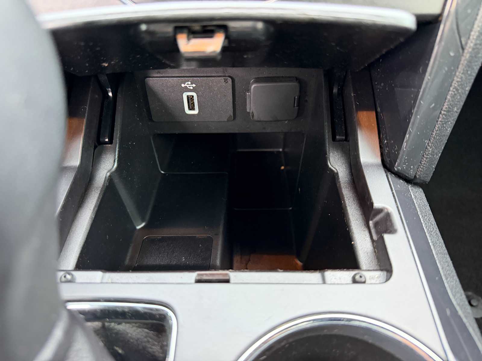 Thumbnail: 2019 Ford Explorer - 19