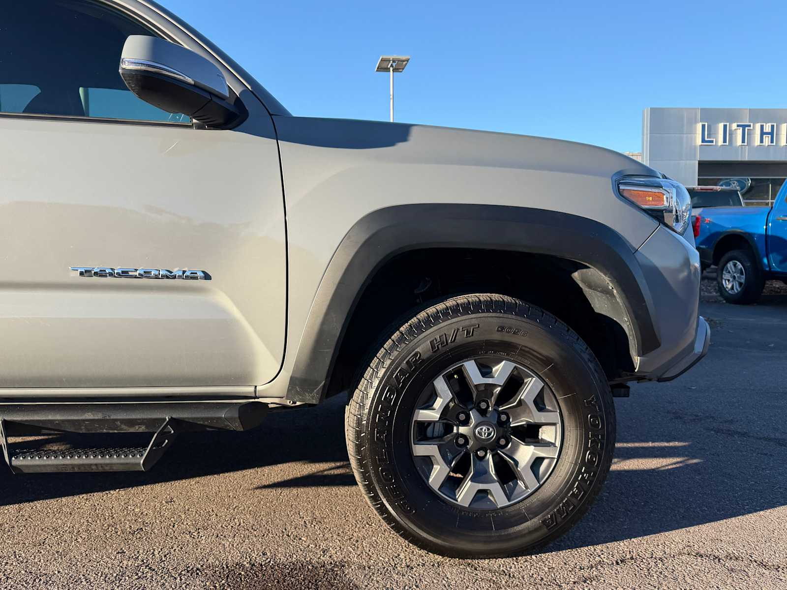 Thumbnail: 2021 Toyota Tacoma - 5
