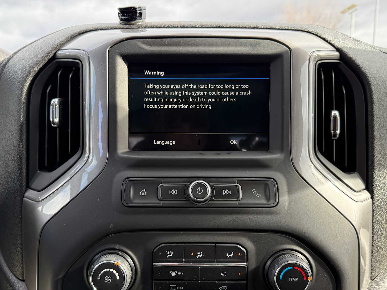 Thumbnail: 2019 Chevrolet Silverado 1500 - 18