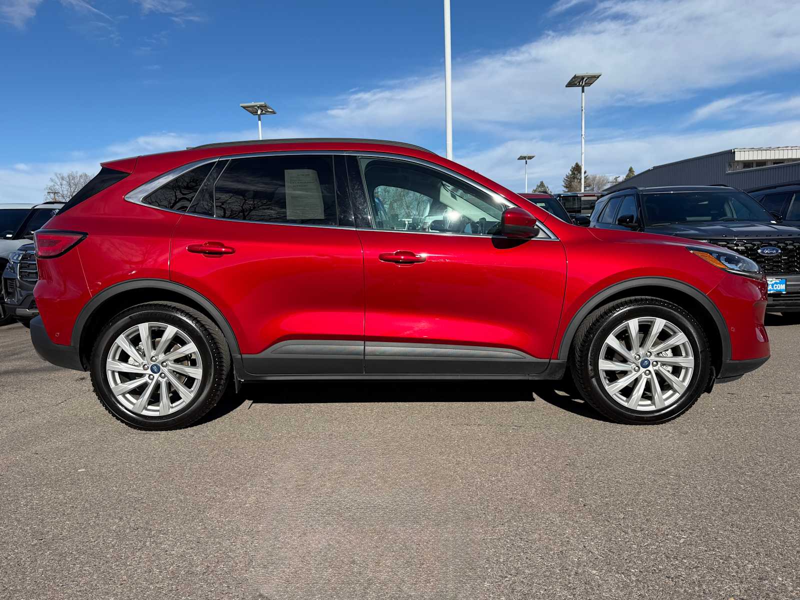 Thumbnail: 2022 Ford Escape - 6