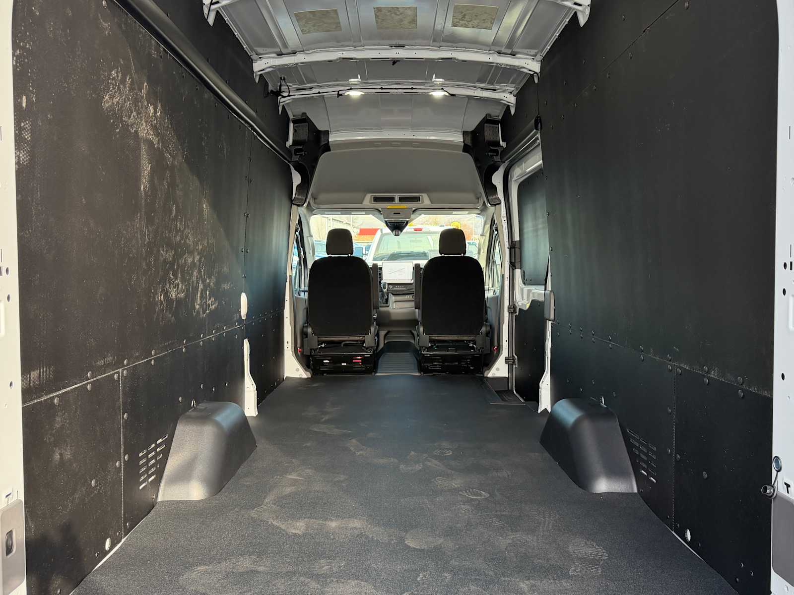 Thumbnail: 2026 Ford Transit Series - 10