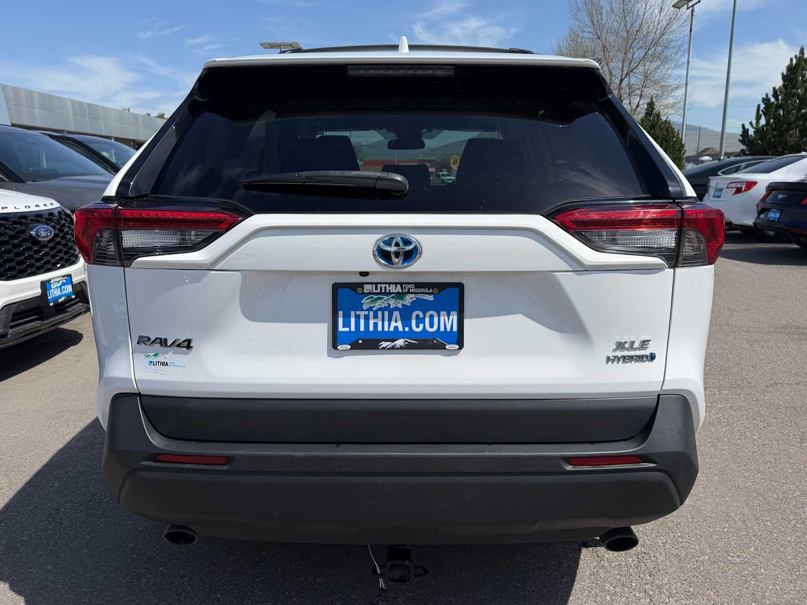 Thumbnail: 2021 Toyota RAV4 - 8