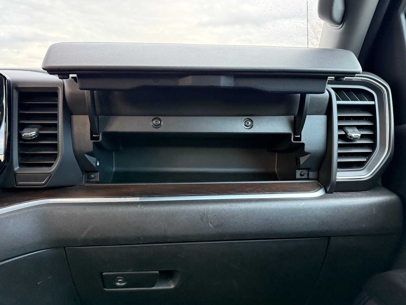 Thumbnail: 2024 GMC Sierra 1500 - 24