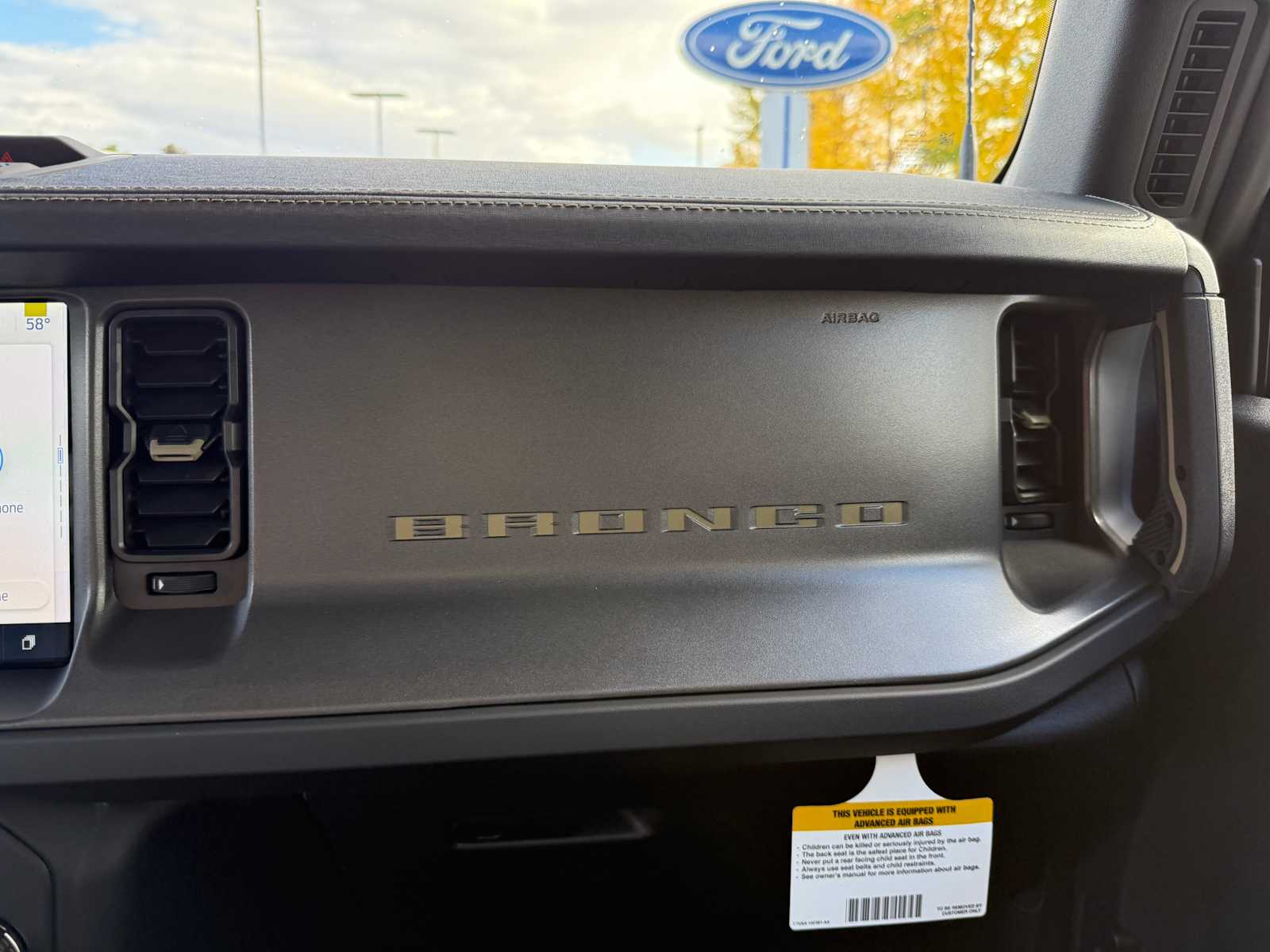 Thumbnail: 2025 Ford Bronco - 24