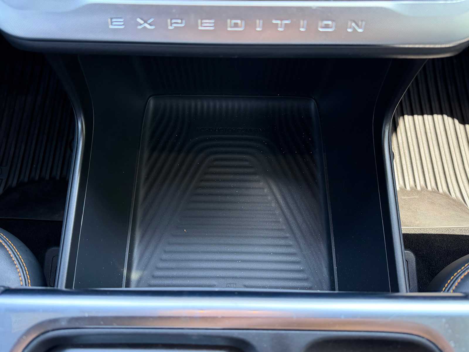 Thumbnail: 2025 Ford Expedition - 19