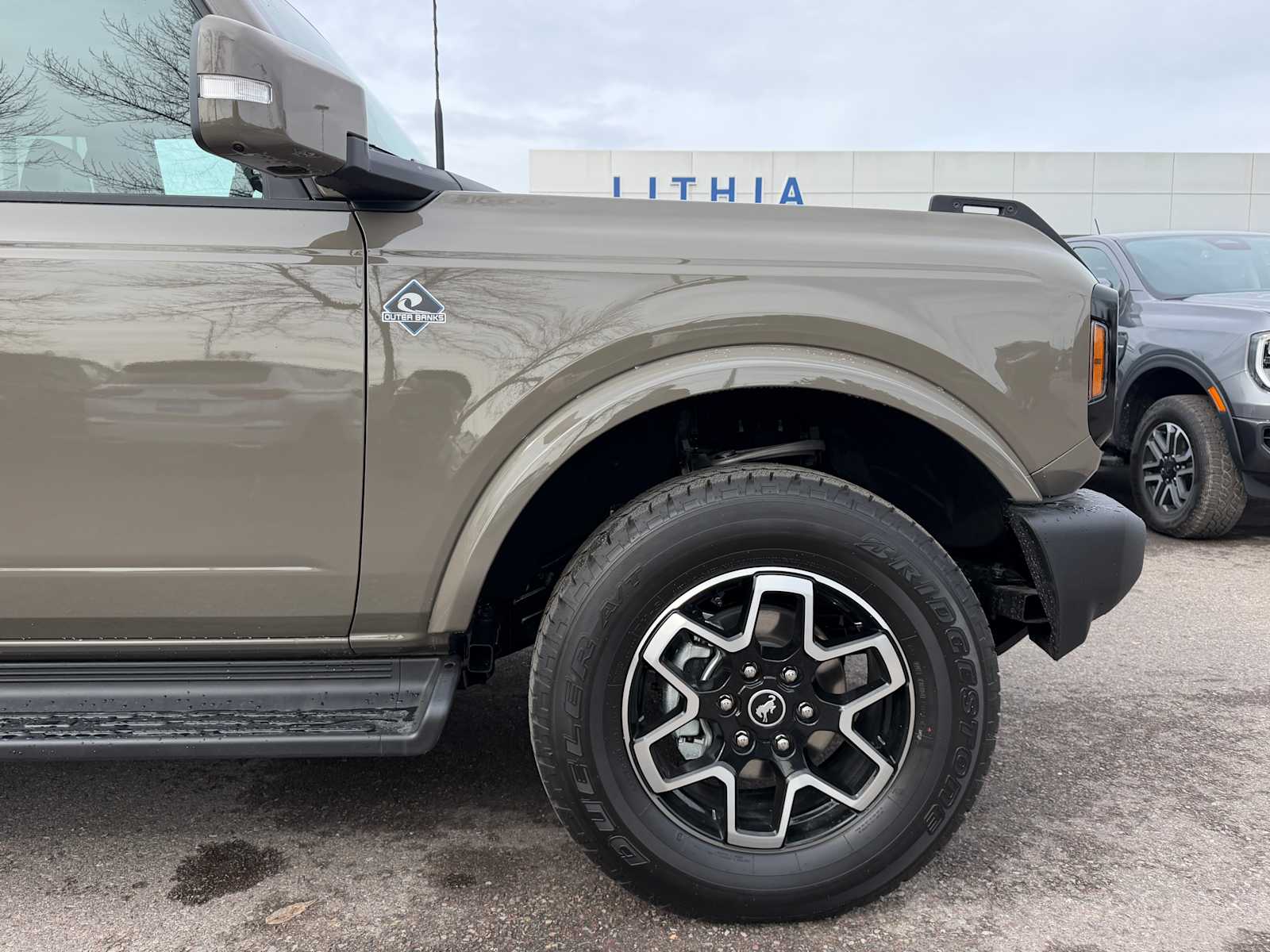 Thumbnail: 2025 Ford Bronco - 5