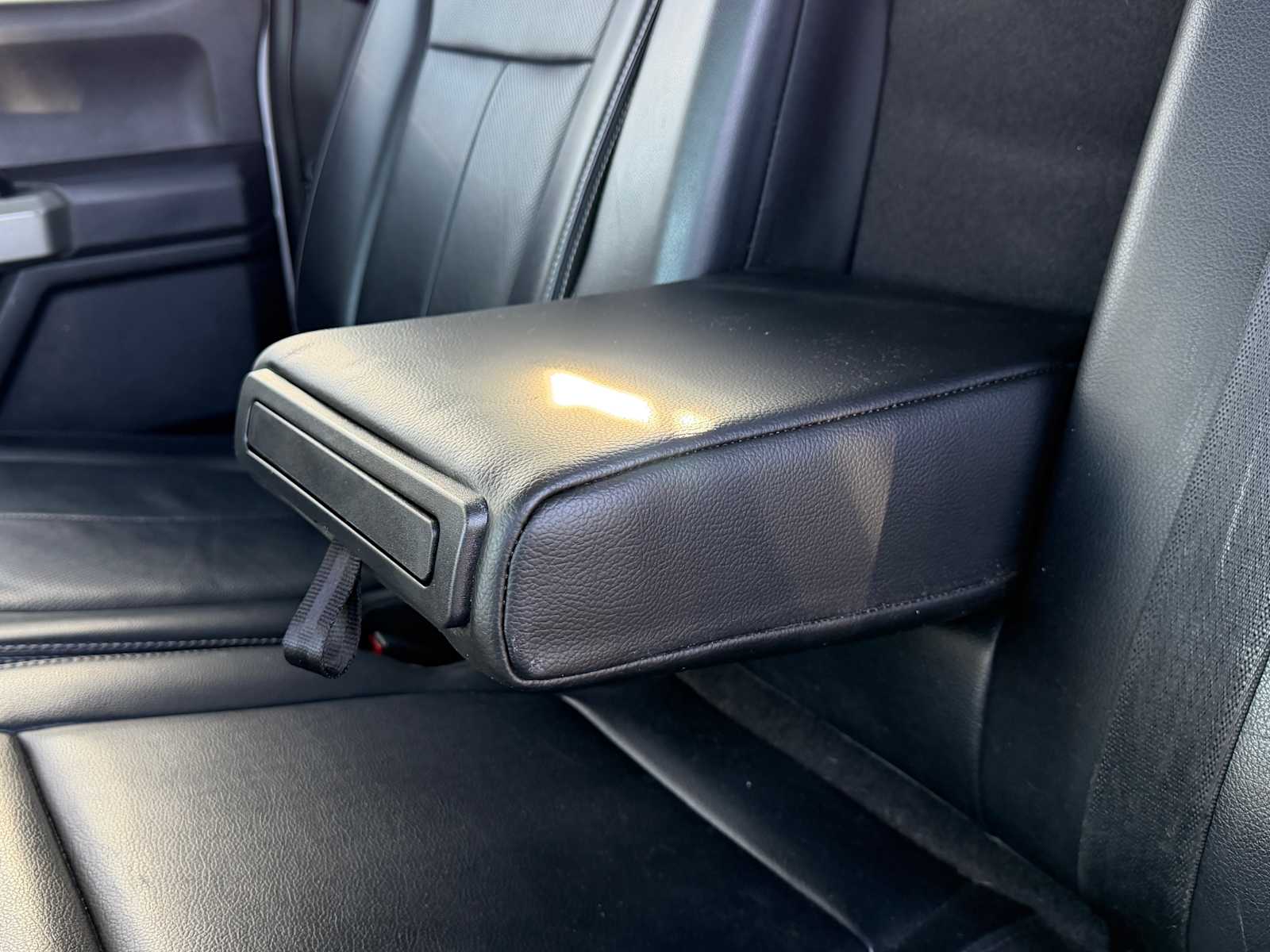 Thumbnail: 2018 Ford F-150 - 31