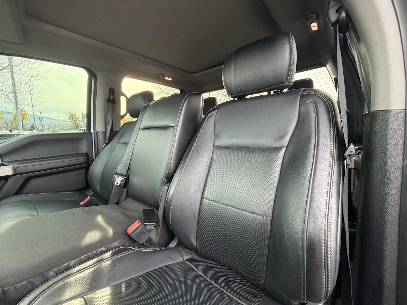 Thumbnail: 2019 Ford Econoline - 12