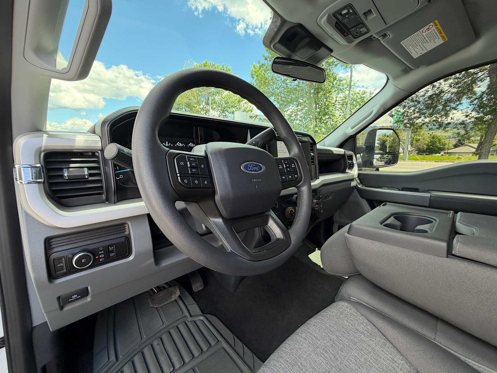 Thumbnail: 2024 Ford Econoline - 13