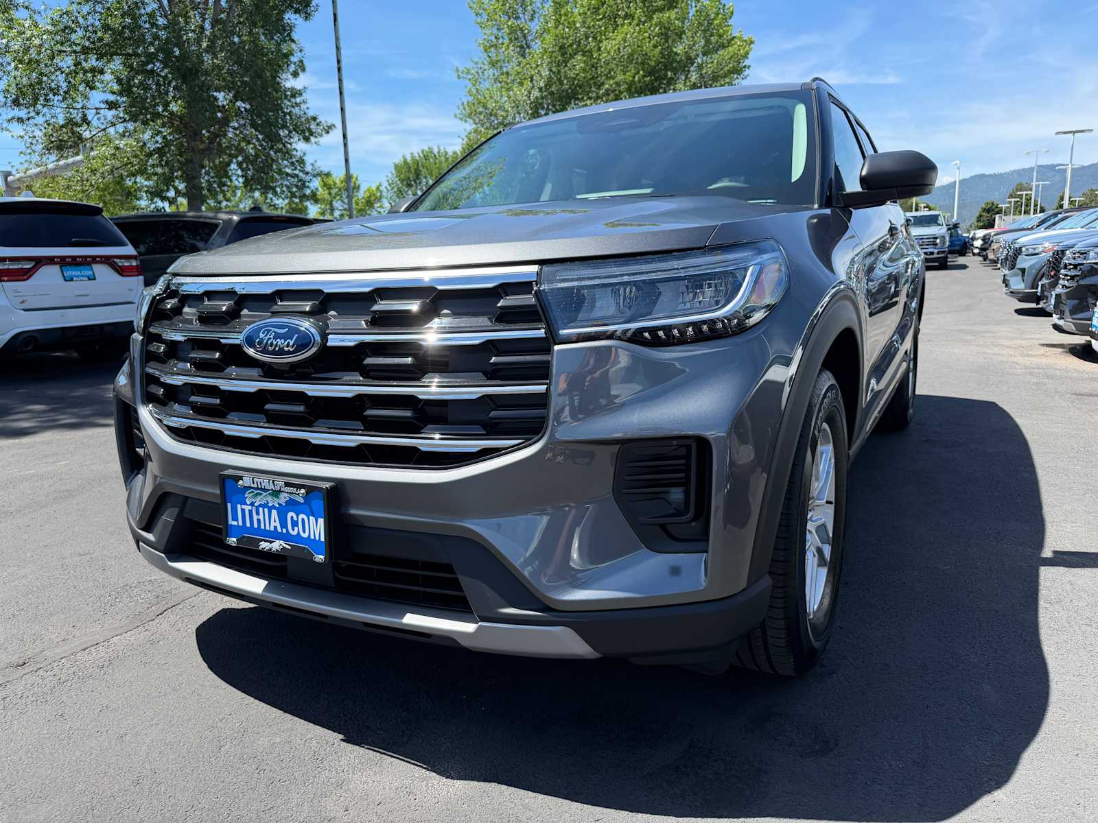 2026 Ford Explorer Active 4WD's photo