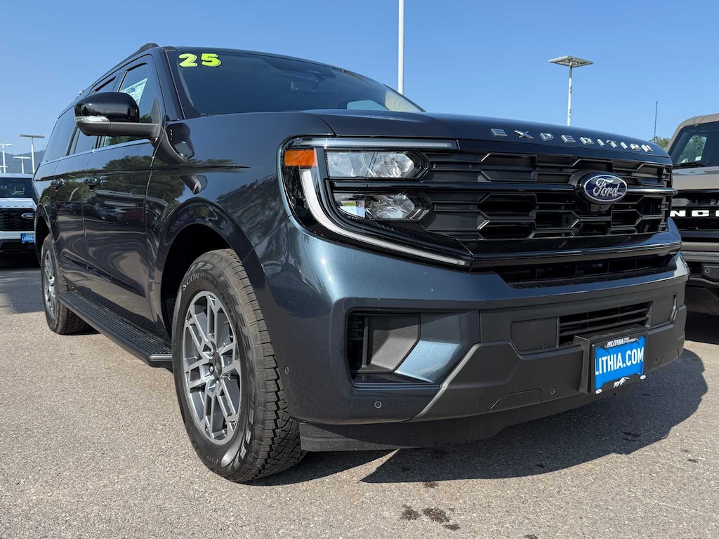 New 2025 Ford Expedition Max Active SUV