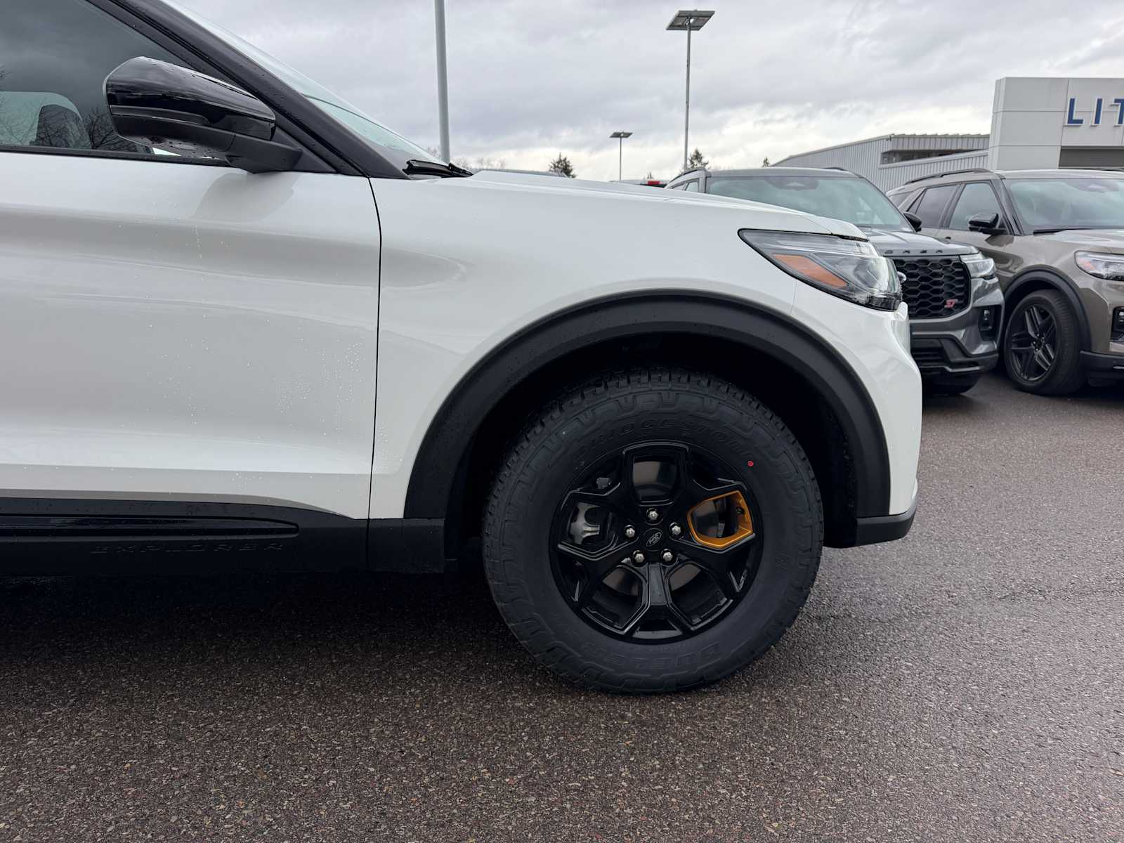Thumbnail: 2026 Ford Explorer - 5