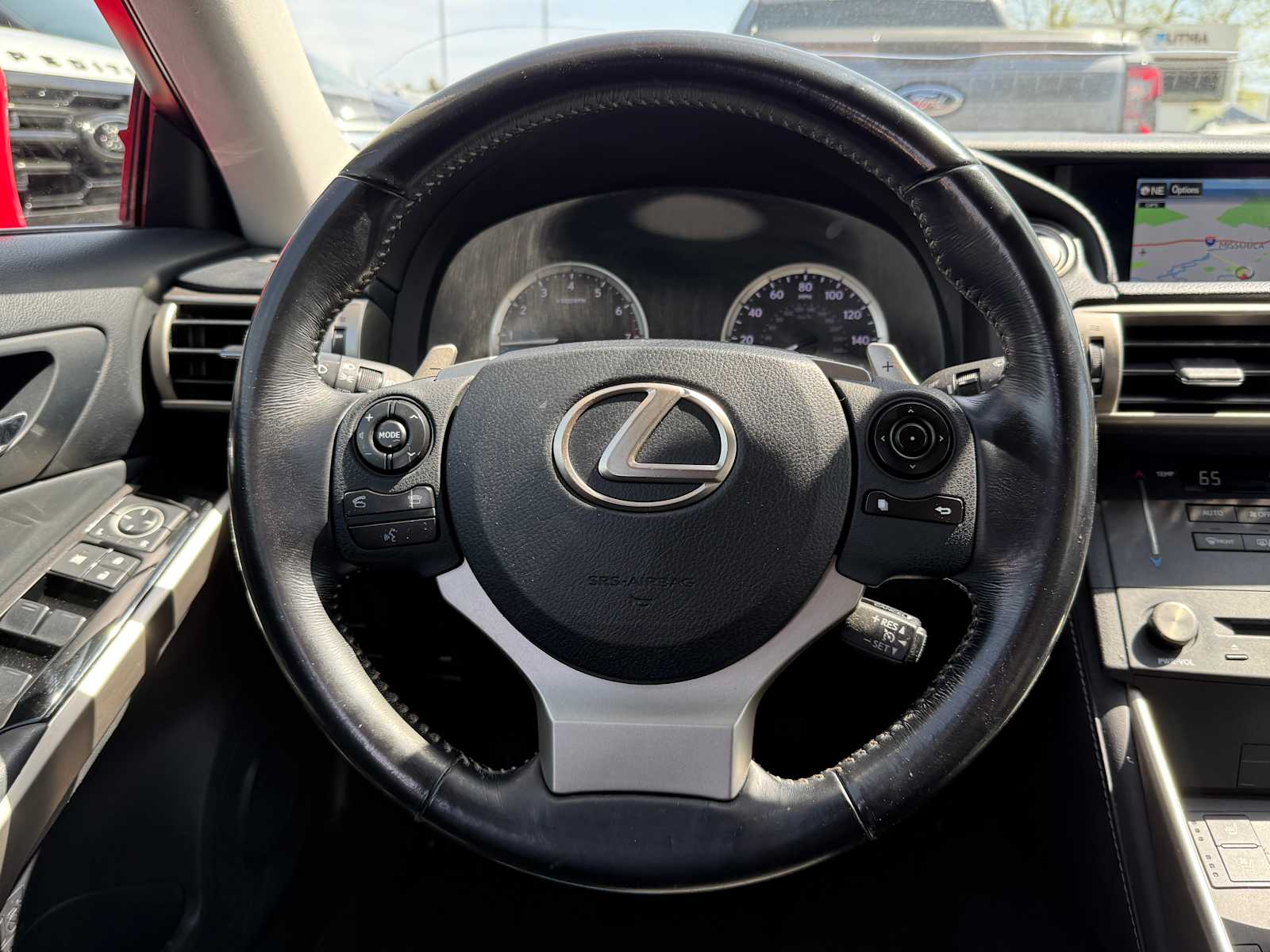 Thumbnail: 2016 Lexus IS - 14