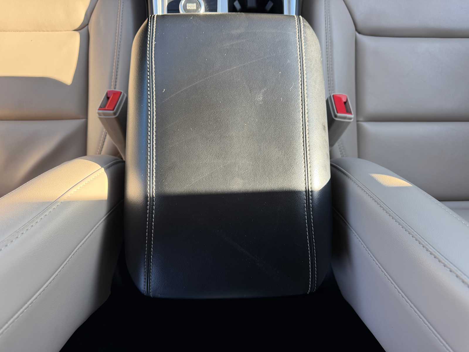 Thumbnail: 2024 Ford Explorer - 20