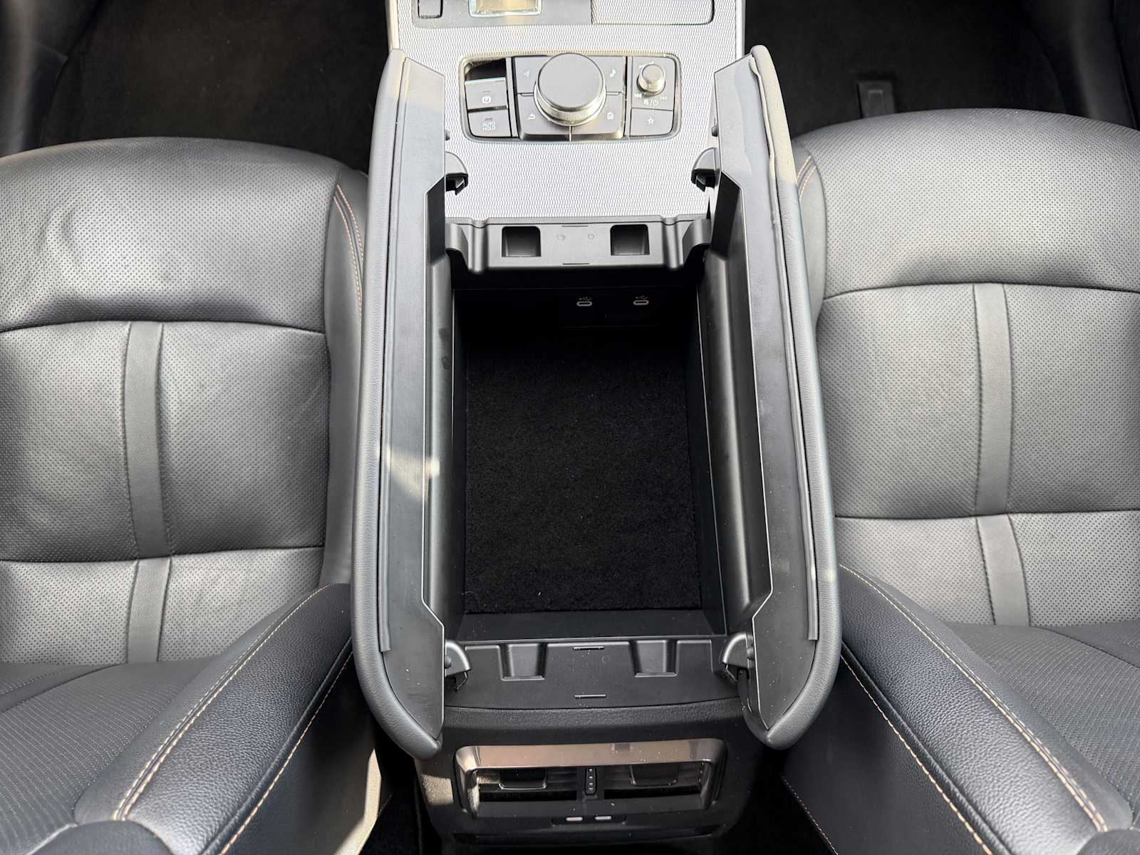 Thumbnail: 2024 Mazda CX-90 - 21