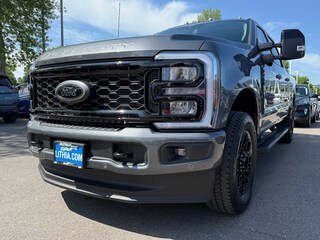 2025 Ford F-250 Lariat Truck Crew Cab