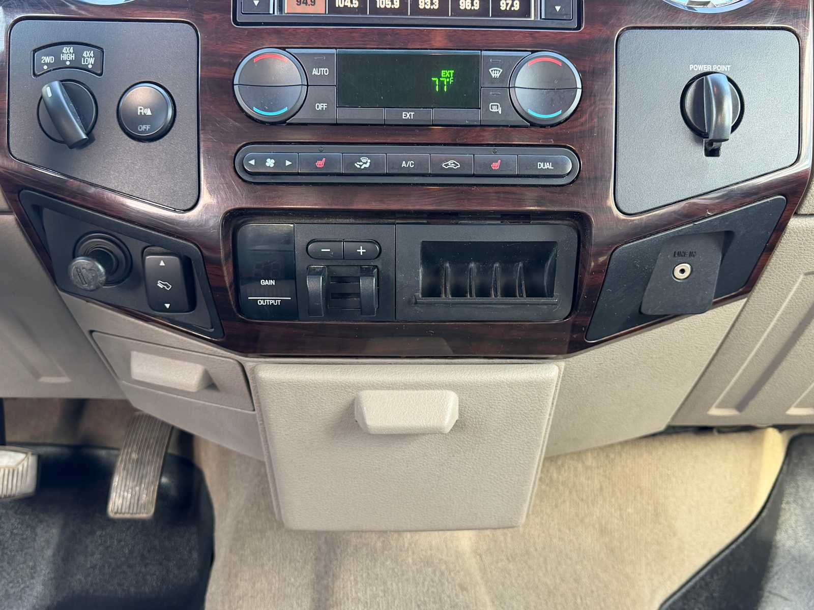 Thumbnail: 2008 Ford Econoline - 16