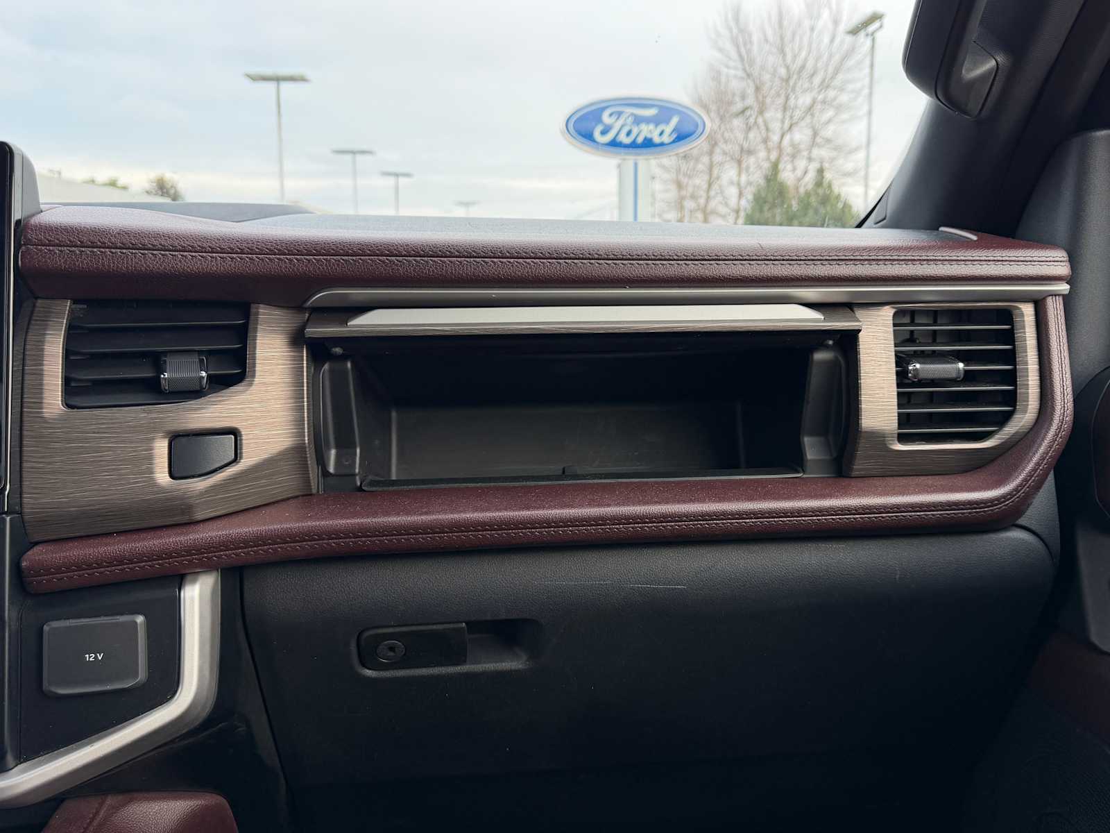 Thumbnail: 2023 Ford Expedition - 24