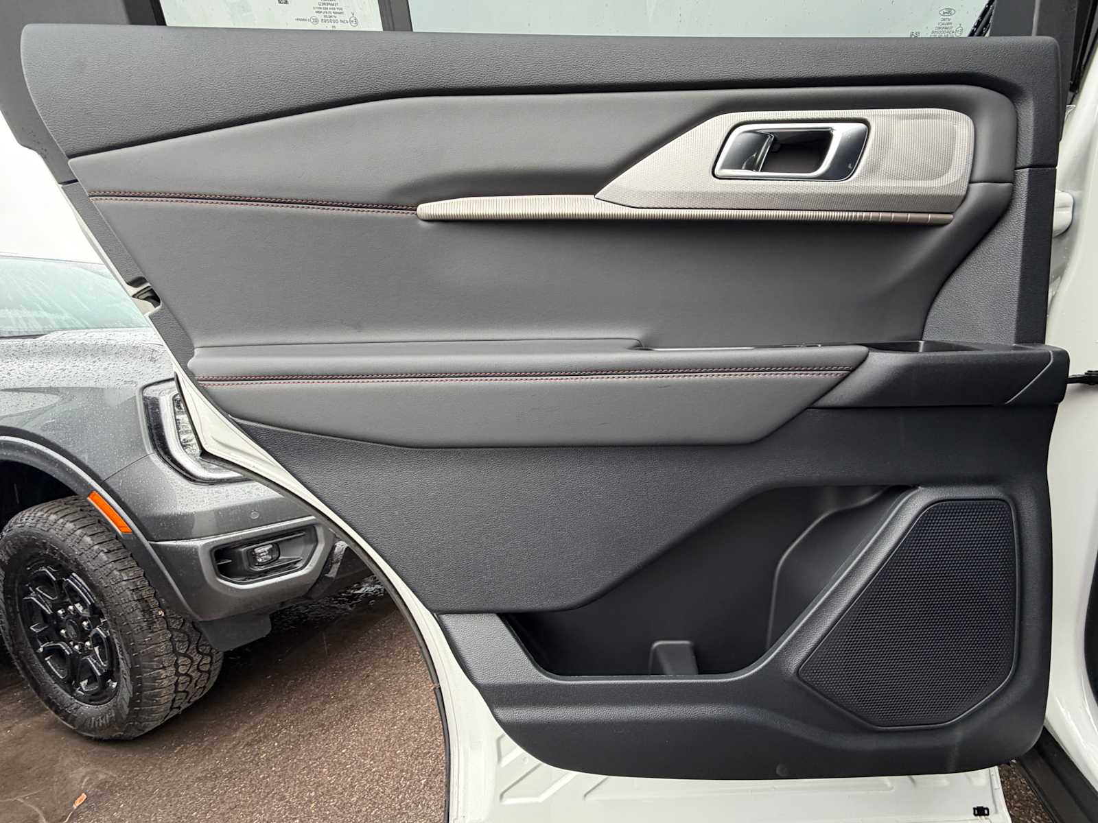 Thumbnail: 2026 Ford Explorer - 24