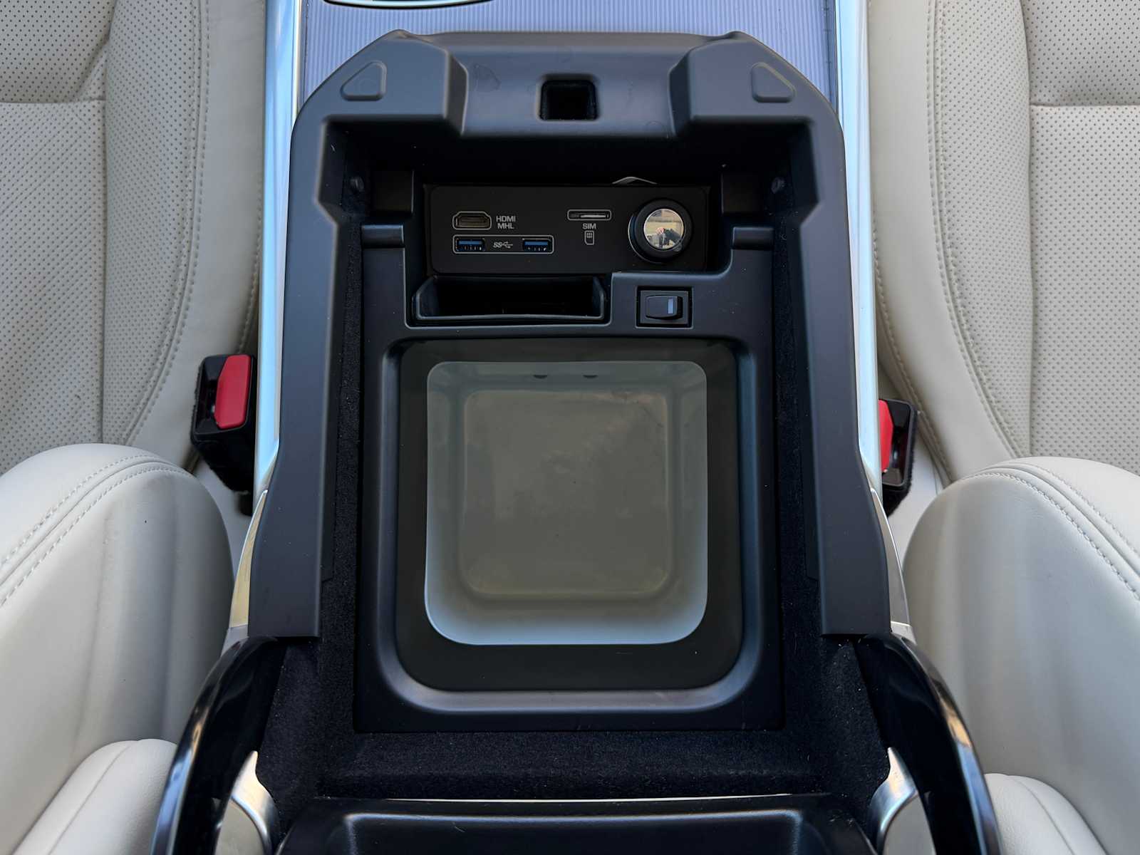 Thumbnail: 2017 Land Rover Range Rover Sport - 22