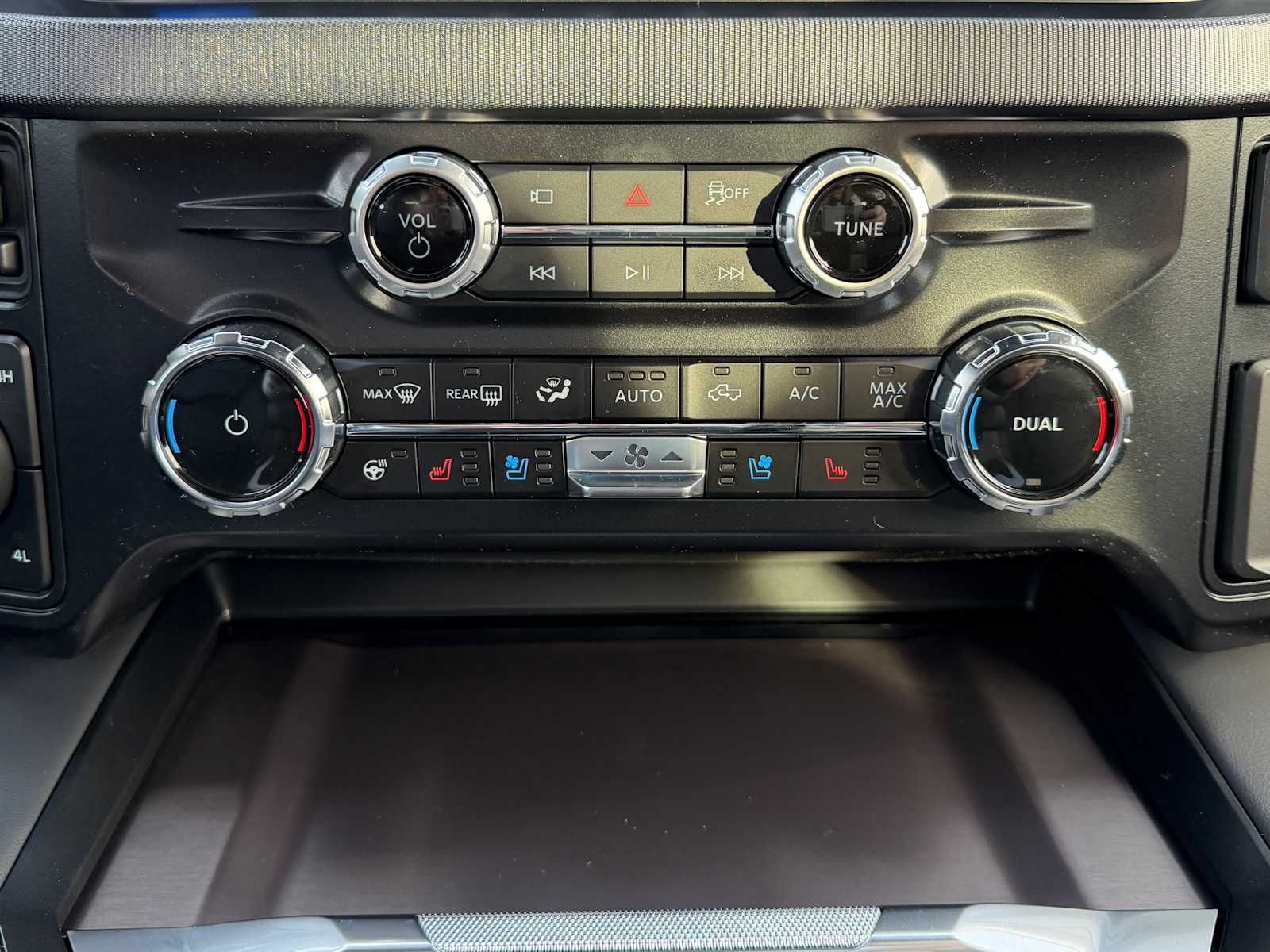 Thumbnail: 2026 Ford F-350 - 19