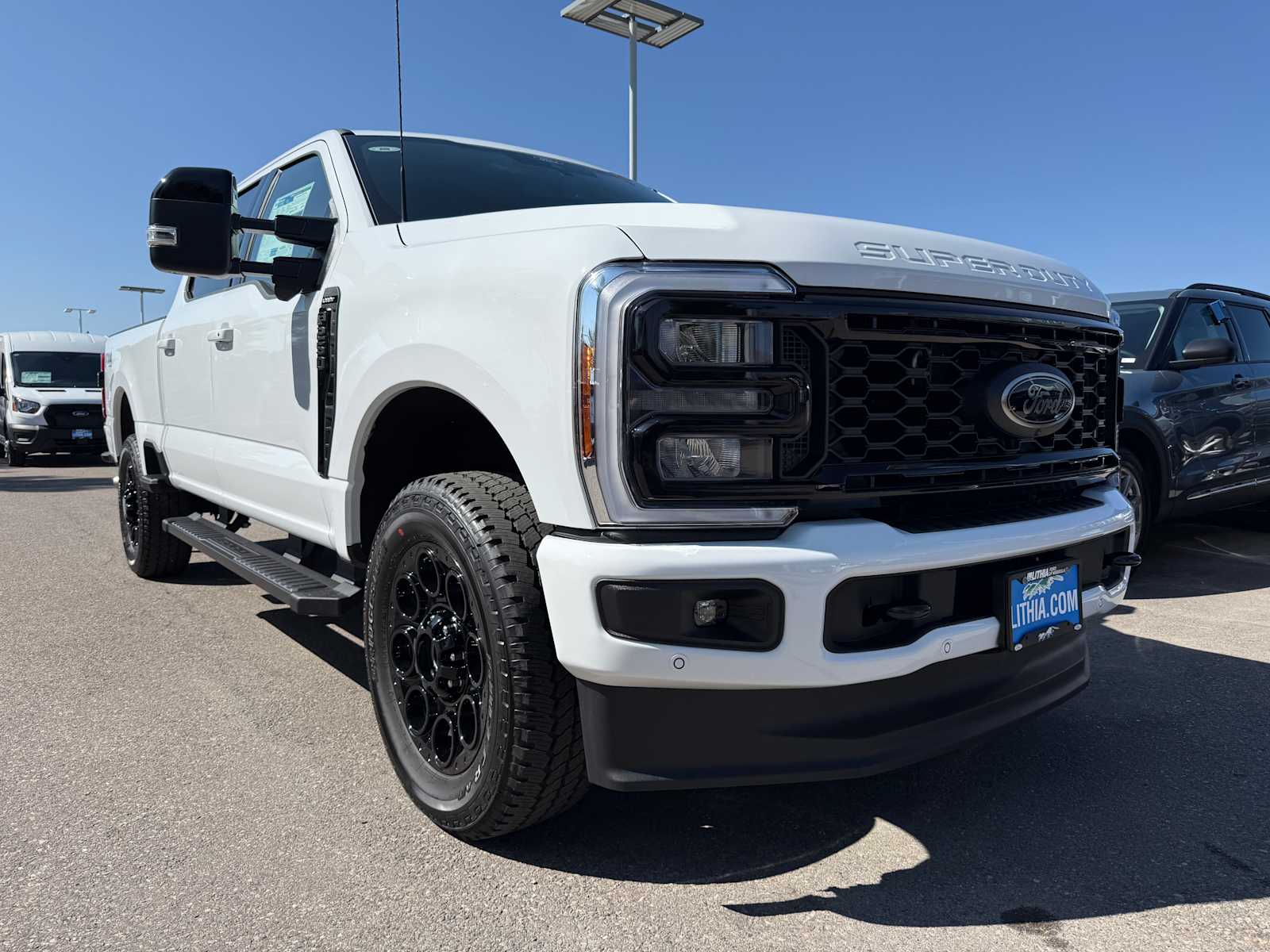 2026 Ford F-250 Lariat photo 4