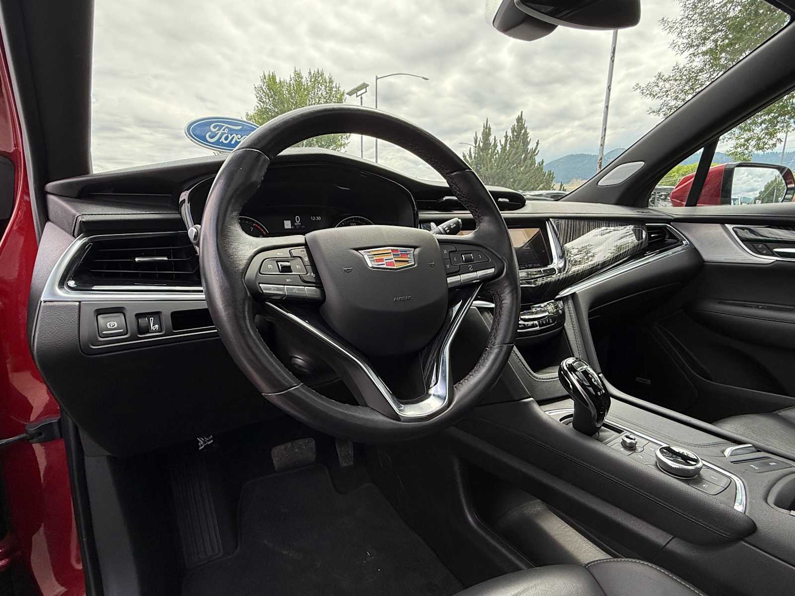 Thumbnail: 2024 Cadillac XT6 - 14