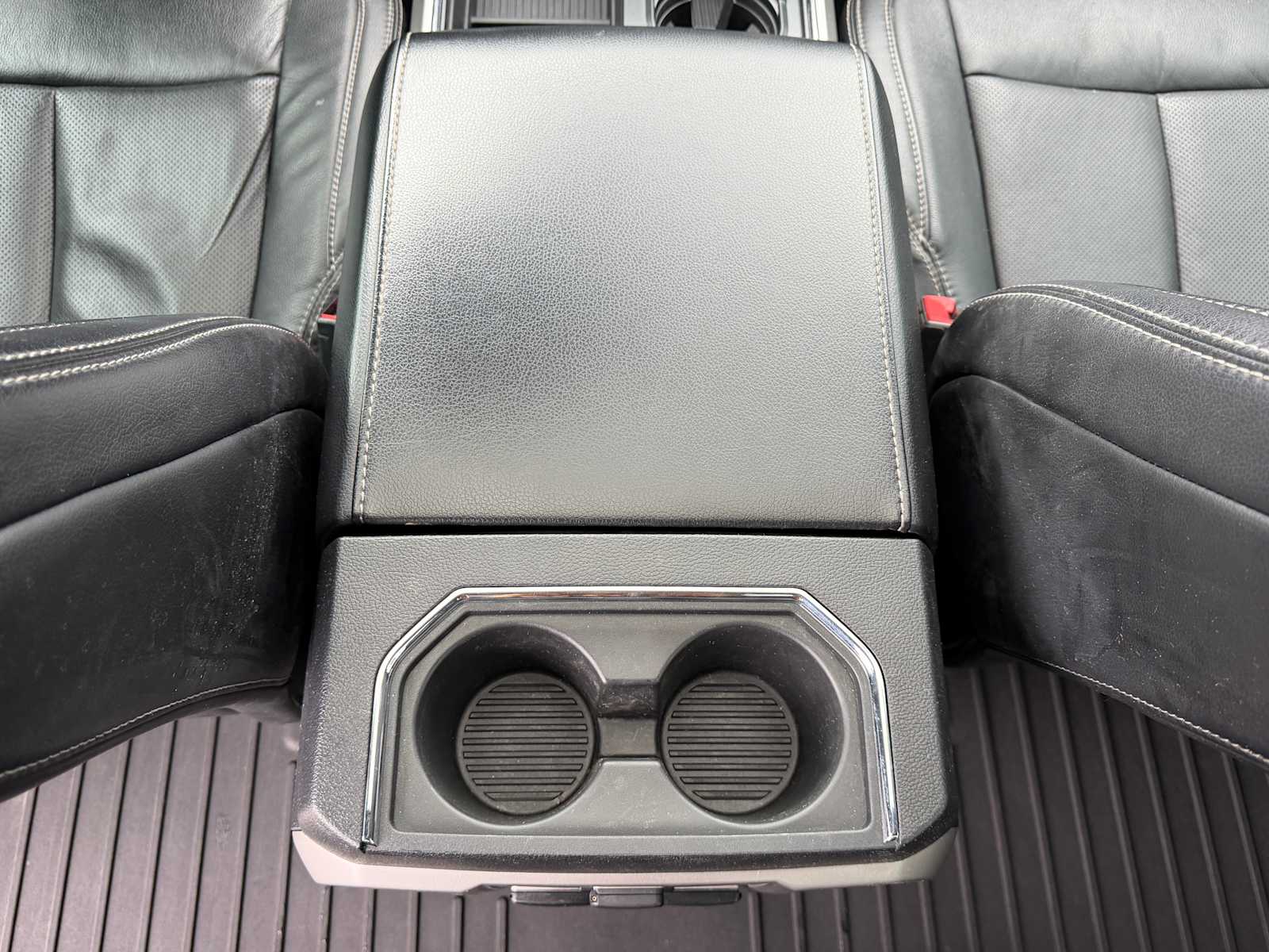 Thumbnail: 2020 Ford Econoline - 22