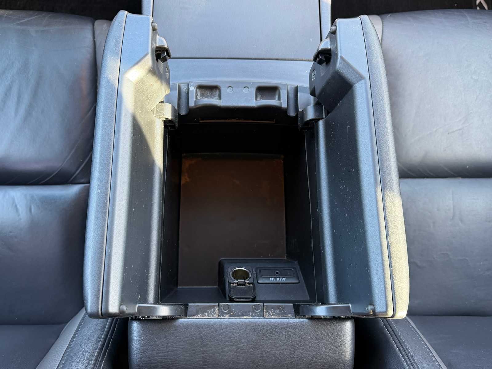 Thumbnail: 2011 Mazda CX-9 - 22