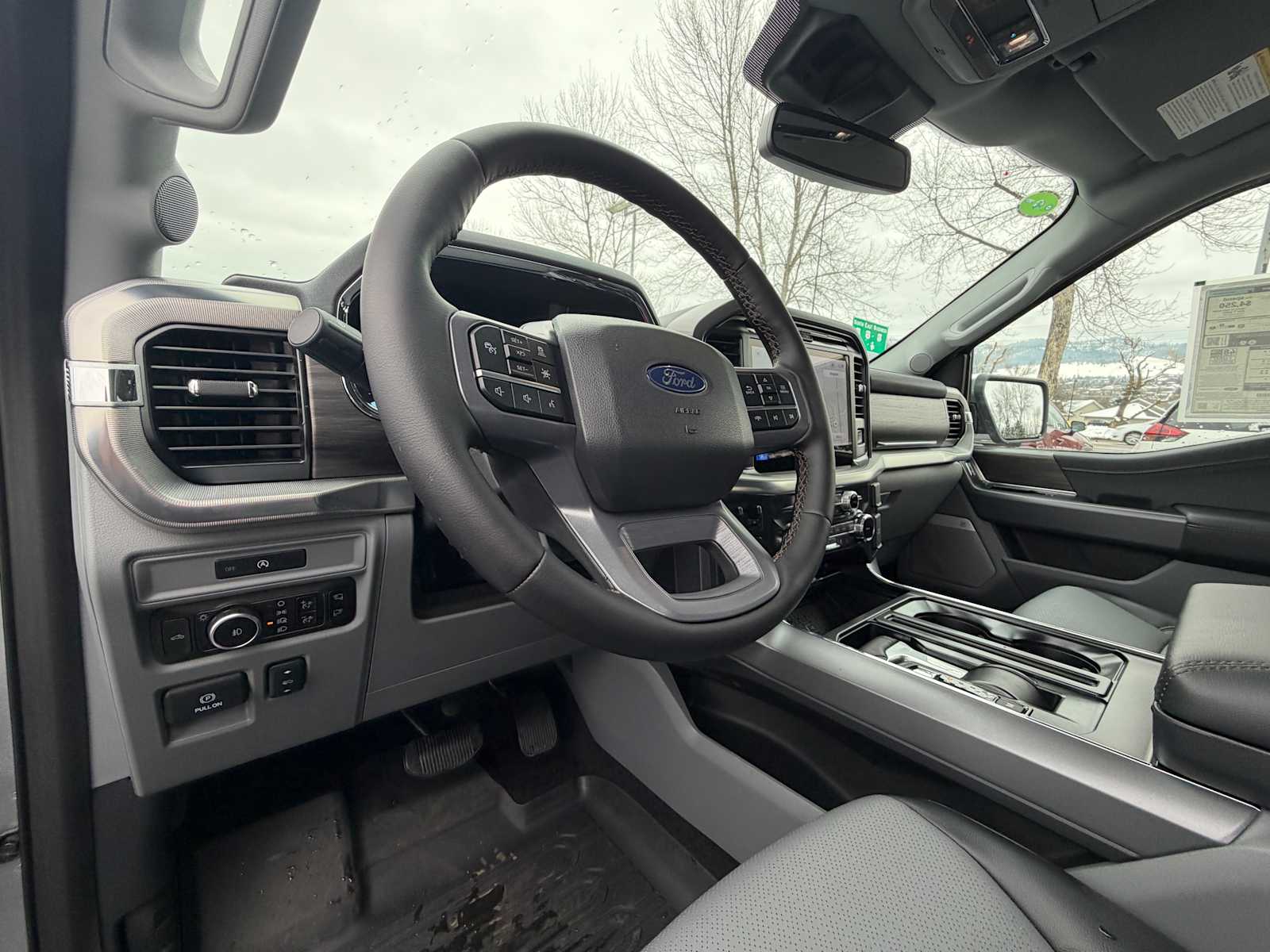 2025 Ford F-150 Lariat - Photo 14