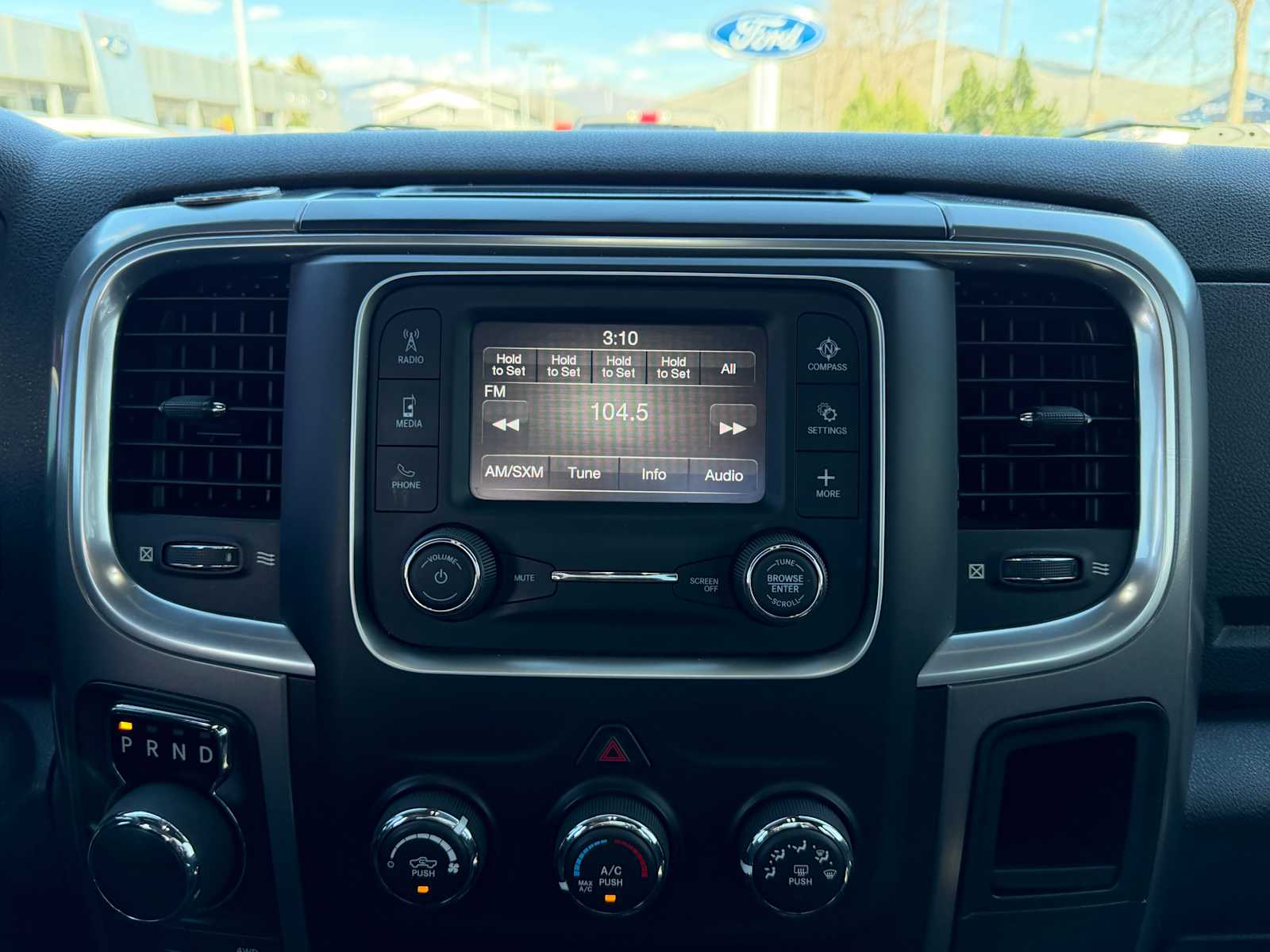 Thumbnail: 2021 RAM 1500 Classic - 17