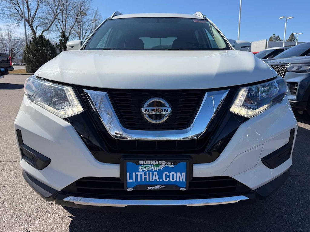 Used 2018 Nissan Rogue SV SUV