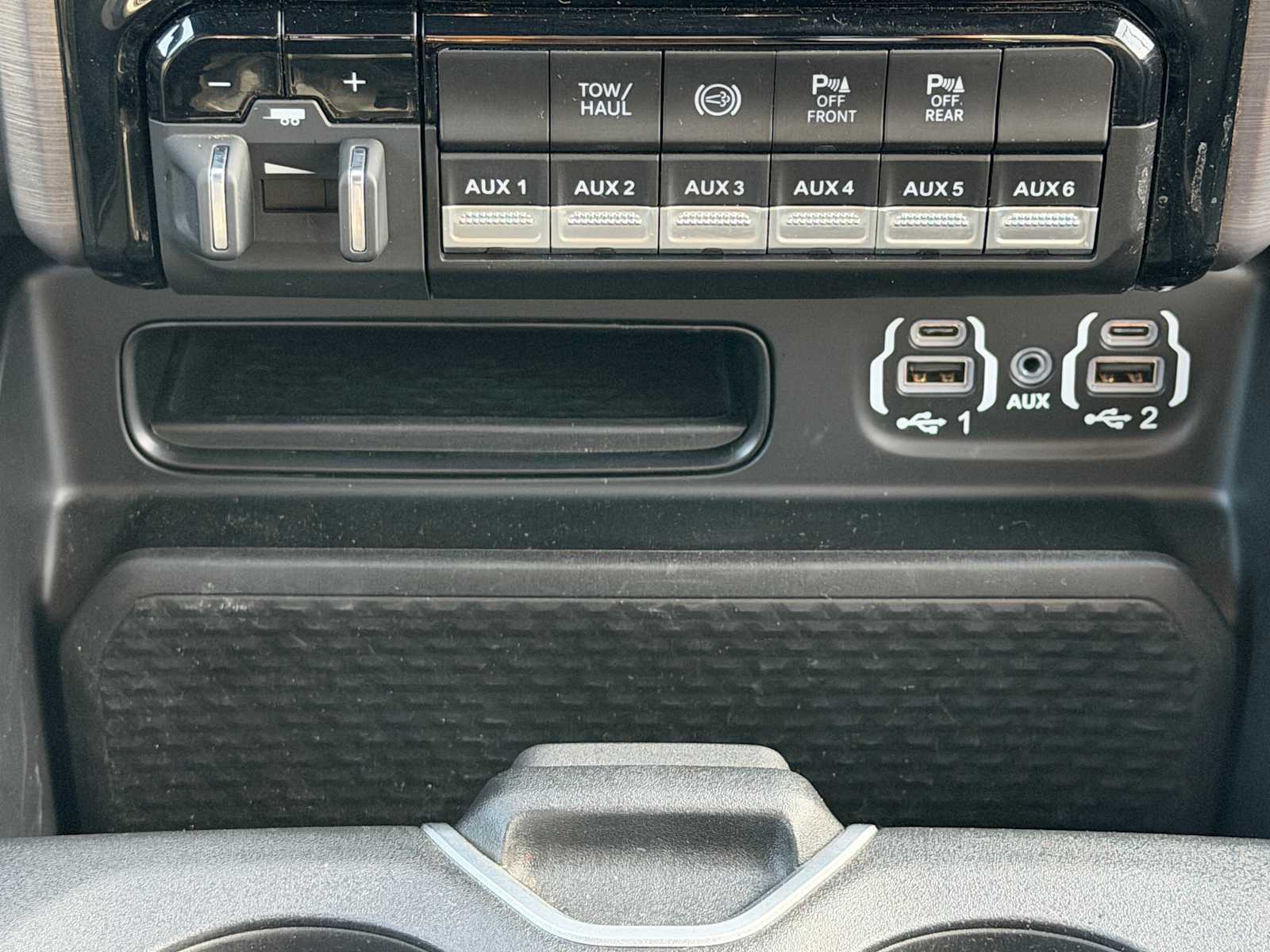 Thumbnail: 2024 RAM 2500 - 17