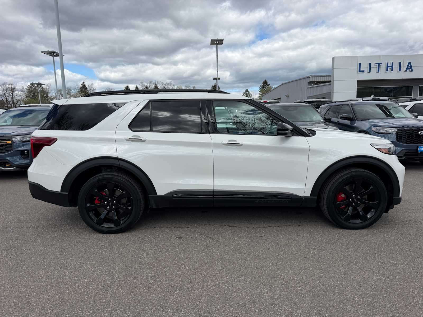 Thumbnail: 2024 Ford Explorer - 6