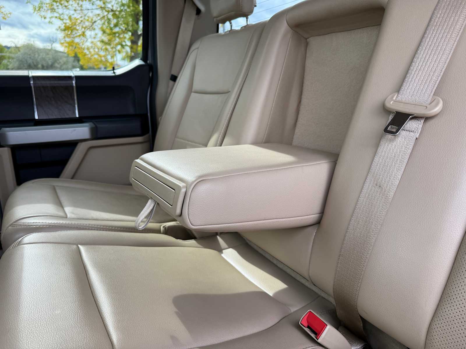 Thumbnail: 2019 Ford Econoline - 29