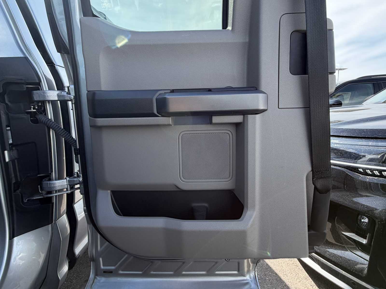 Thumbnail: 2020 Ford Econoline - 28