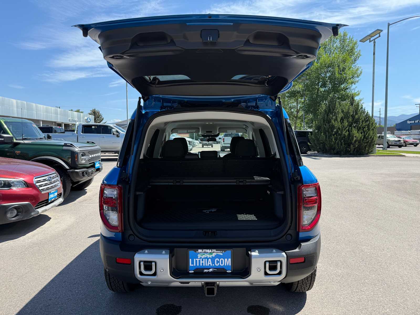 Thumbnail: 2025 Ford Bronco Sport - 9