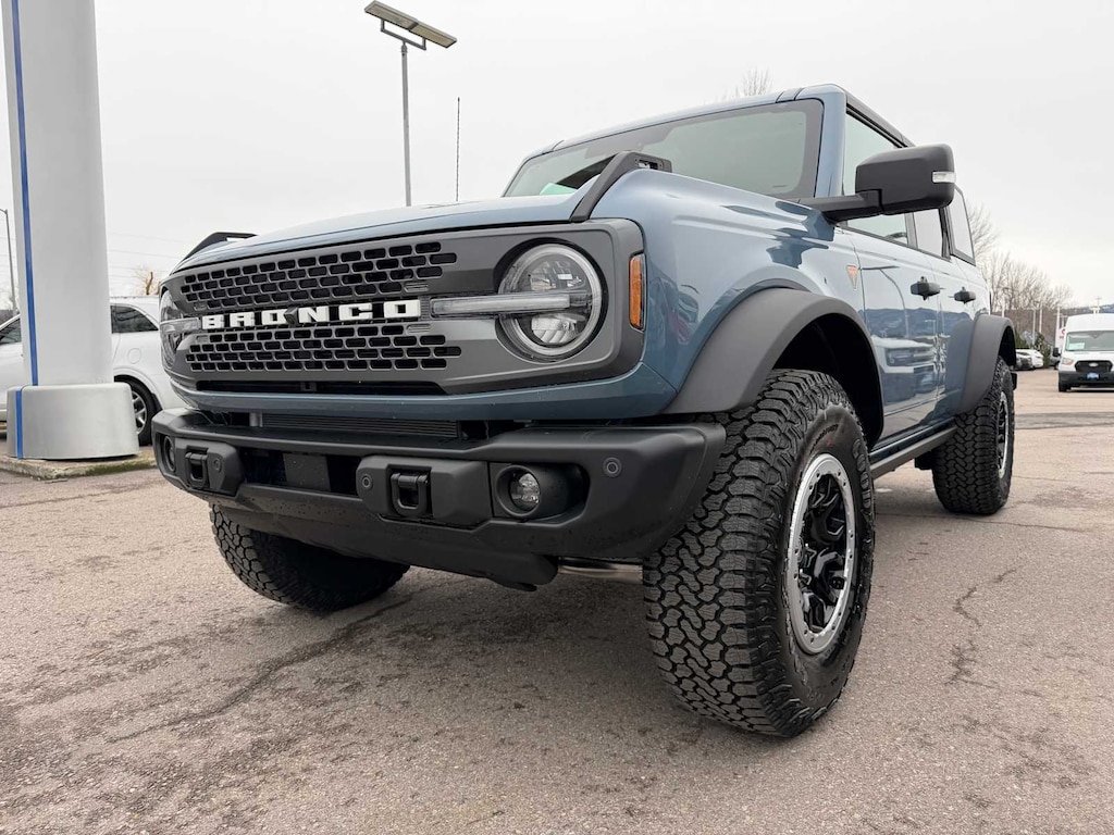 New 2025 Ford Bronco Badlands SUV