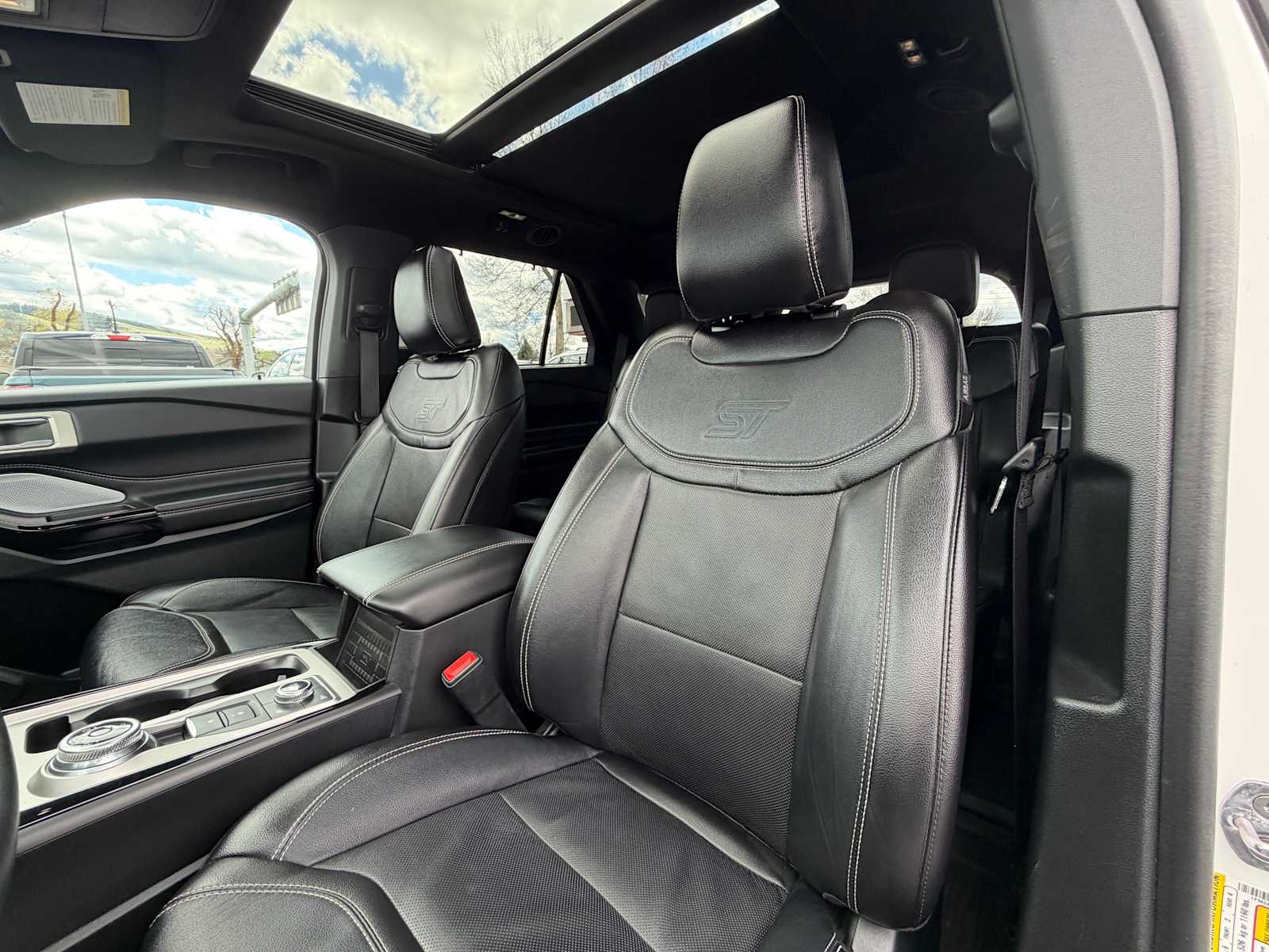 Thumbnail: 2024 Ford Explorer - 13