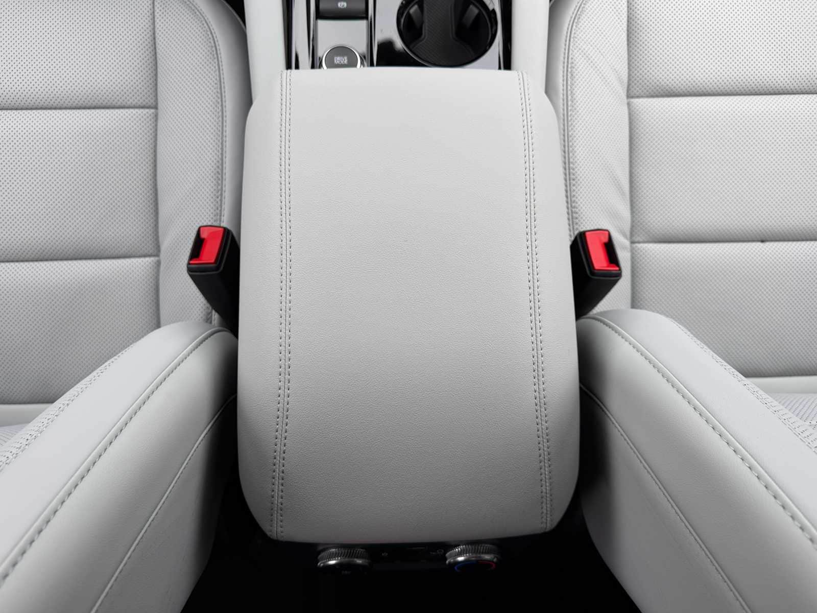 Thumbnail: 2026 Ford Explorer - 20