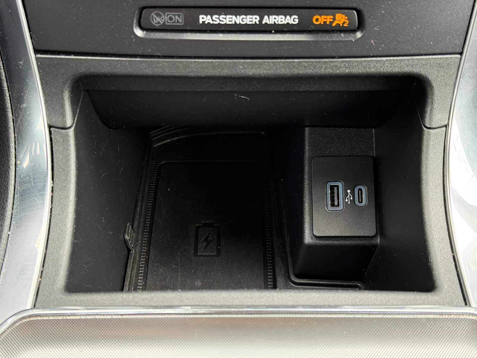 Thumbnail: 2024 Ford Edge - 19